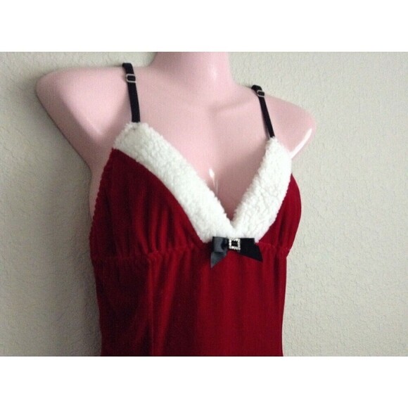 New Movie Star Mrs. Santa Chemise and Thong Panty Large - Picture 2 of 6